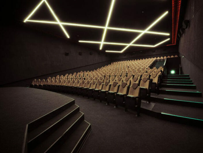 “28 CINEMA” Kinoteatrı